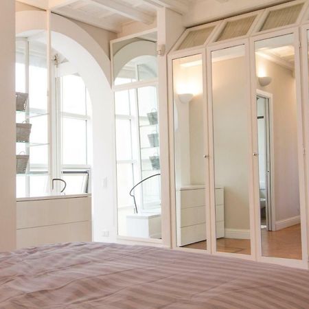 Elegante E Completamente Arredato Apt In Duomo ميلان المظهر الخارجي الصورة