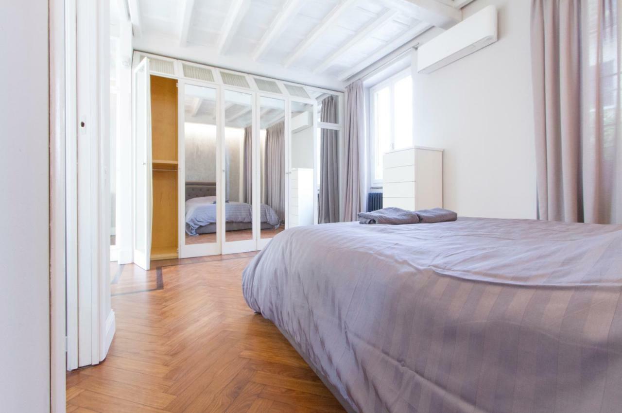 Elegante E Completamente Arredato Apt In Duomo ميلان المظهر الخارجي الصورة